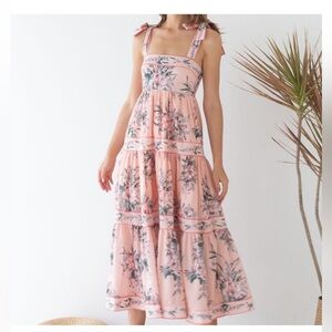 NWT Chicwish Size small Floral tie shoulder sundress